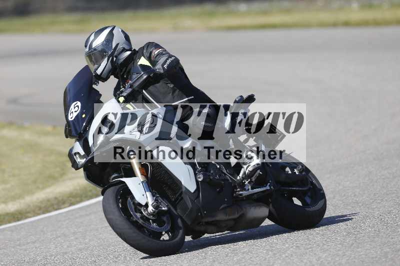 /01 02.04.2026 MAZ ADR/Gruppe gelb Gruppe gruen/55